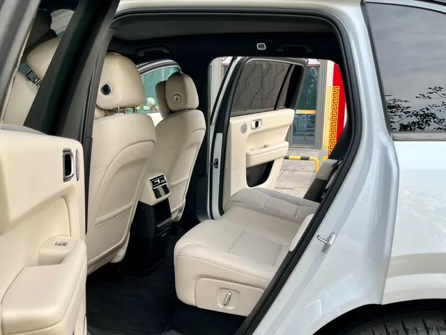 5fd2a1d8b6094f8e8f55542b57b95ff1_tplv-f042mdwyw7-auto-webp_640_0 Used Li L6 2024 SAU000018