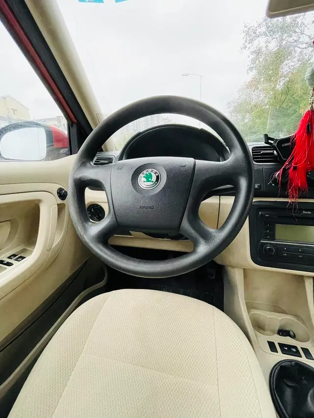 Used 2011 Skoda Fabia SAU000038 (6) Used 2011 Skoda Fabia SAU000038