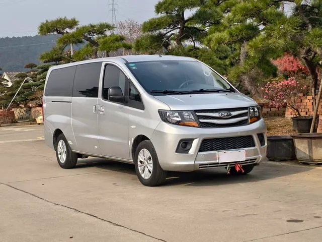 Used 2012 JAC Refine M3 SAU000068 (9) Used 2012 JAC Refine M3 SAU000068