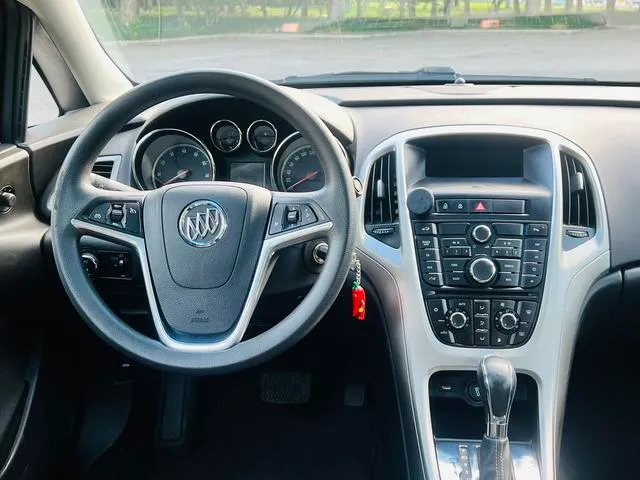 Used 2013 Buick Excelle SAU000055 (12) Used 2013 Buick Excelle SAU000055