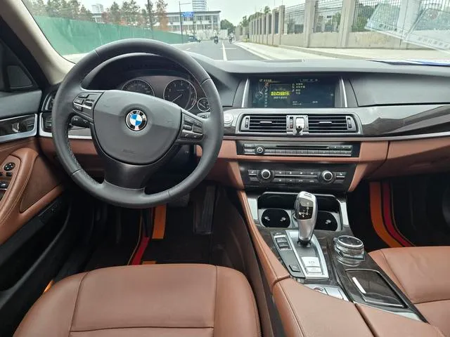 Used 2014 BMW 5 Series SAU000056