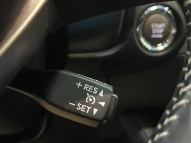 Used 2015 Lexus ES SAU000071 (13) Used 2015 Lexus ES SAU000071