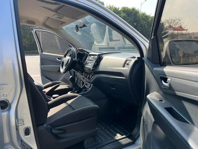 Used 2018 ISUZU Jim SAU000088