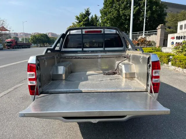 Used 2018 ISUZU Jim SAU000088