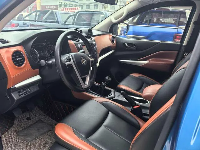 Used 2019 Dongfeng RuiQi 6 SAU000084