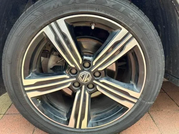 Used 2019 MG ZS SAU000043