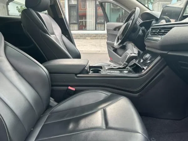 Used 2020 HongQi H5 SAU000052