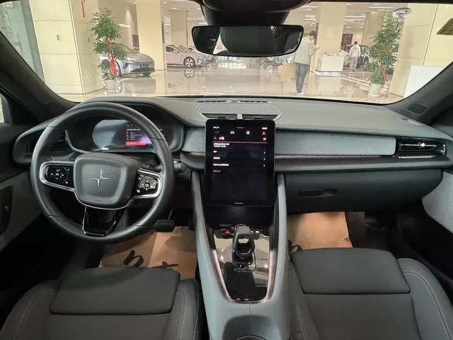 Used 2020 Polestar 2 SAU000064