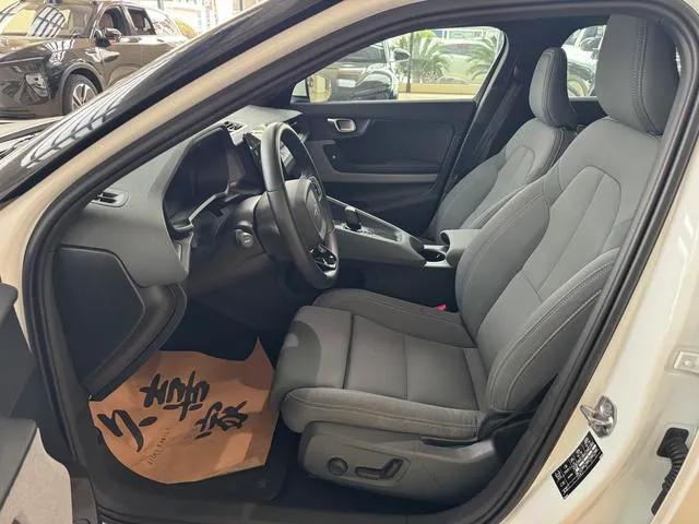 Used 2020 Polestar 2 SAU000064