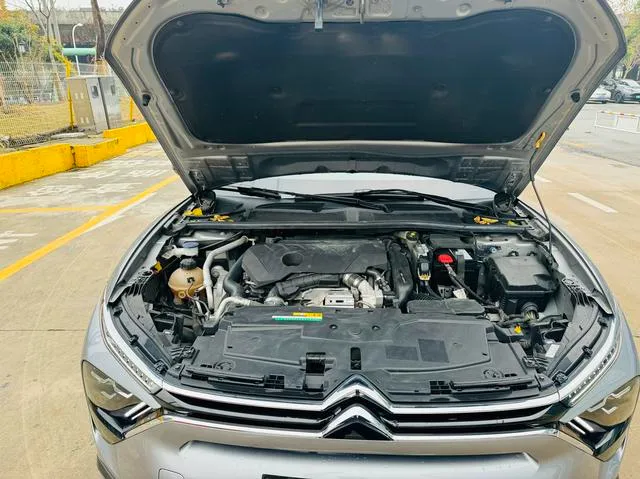 Used 2021 Citroen C5 X SAU000070