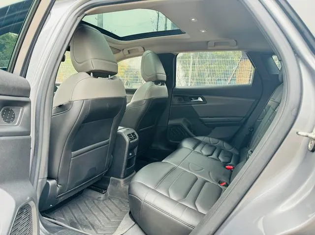 Used 2021 Citroen C5 X SAU000070