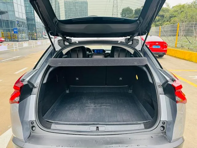 Used 2021 Citroen C5 X SAU000070