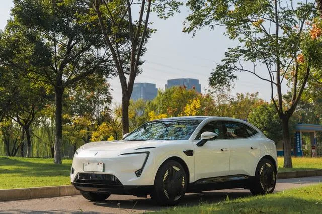 Used 2023 Avatr 11 SAU000058 Used 2023 Avatr 11 SAU000058