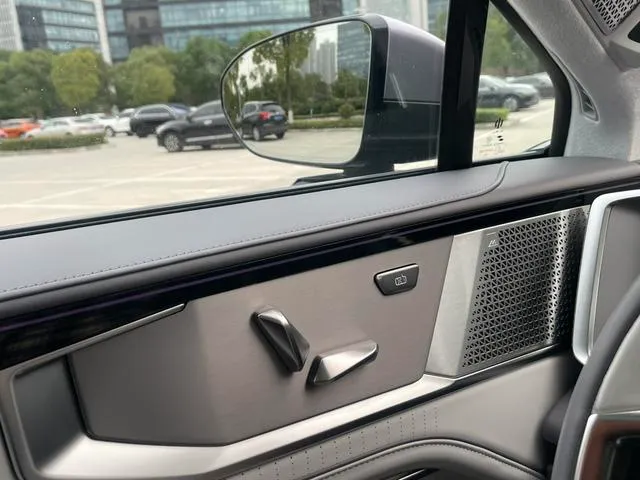 Used 2023 HiPhi Y SAU000053 (15) Used 2023 HiPhi Y SAU000053