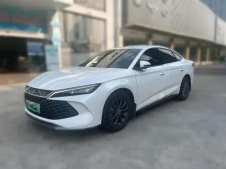 Used BYD QinL 2024 SAU000008