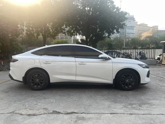 Used BYD QinL 2024 SAU000008