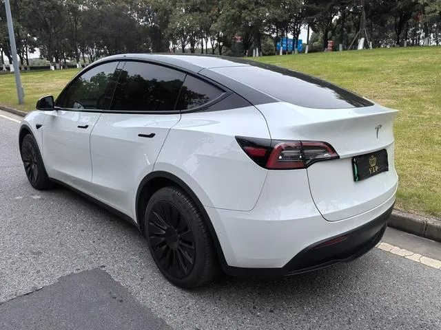 Used Tesla Model Y 2022 SAU000035 (13)