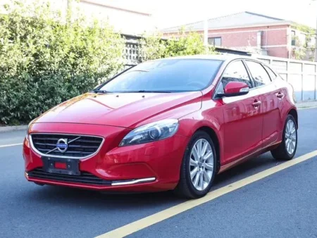 Used Volvo V40 2015 SAU000032