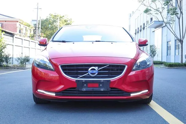 Used Volvo V40 2015 SAU000032 (8)