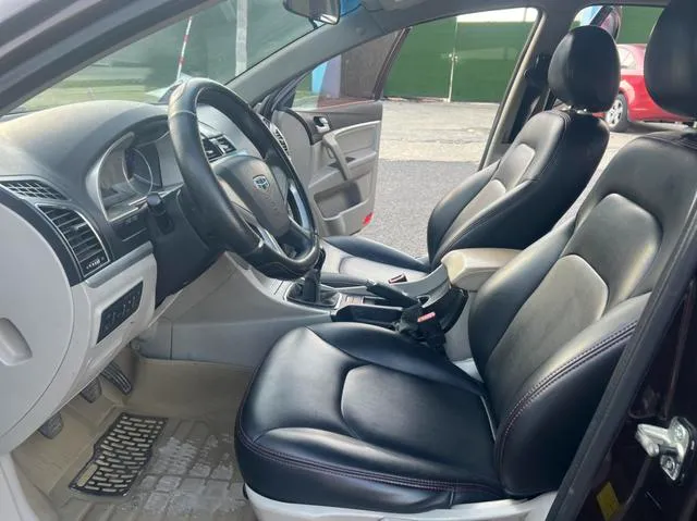 Used 2015 Geely Emgrand SAU000136 (11) Used 2015 Geely Emgrand SAU000136