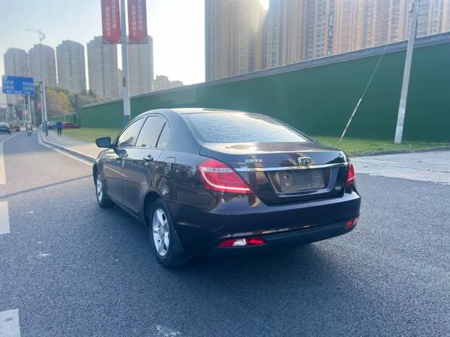 Used 2015 Geely Emgrand SAU000136 (13) Used 2015 Geely Emgrand SAU000136