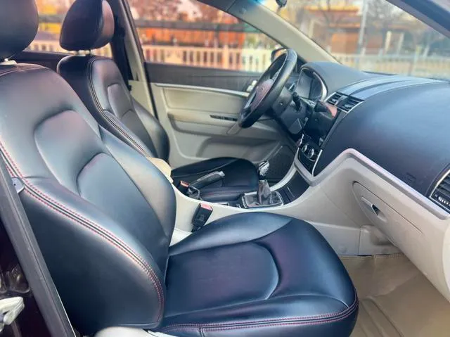 Used 2015 Geely Emgrand SAU000136 (4) Used 2015 Geely Emgrand SAU000136