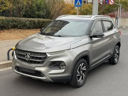 Used 2017 BaoJun 510 SAU000104