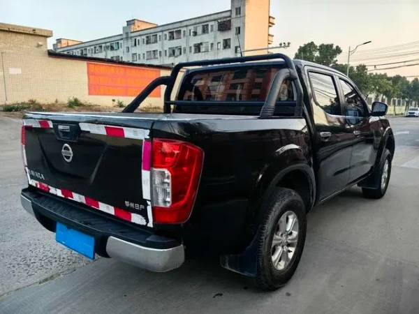 Used 2017 Nissan Navara SAU000123
