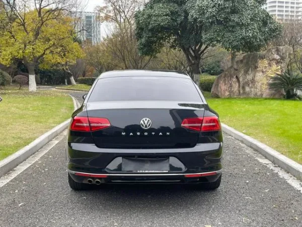 Used 2018 Volkswagen Magotan SAU000133