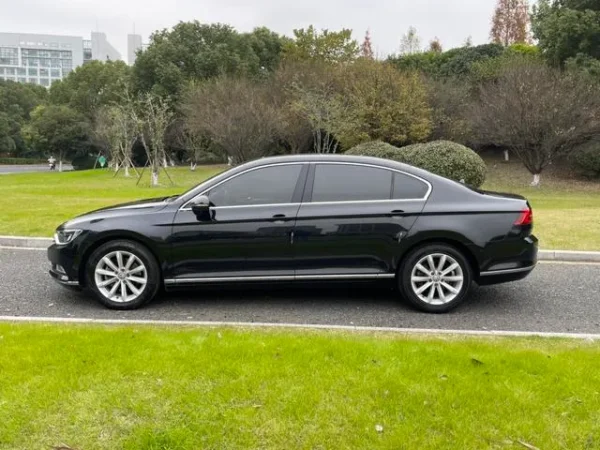 Used 2018 Volkswagen Magotan SAU000133