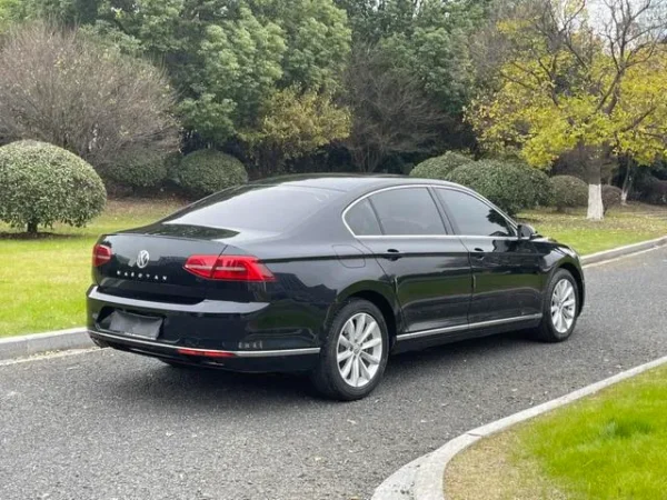 Used 2018 Volkswagen Magotan SAU000133