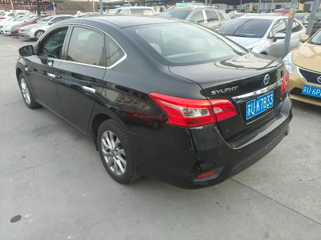 Used 2019 Nissan Sylphy SAU000125
