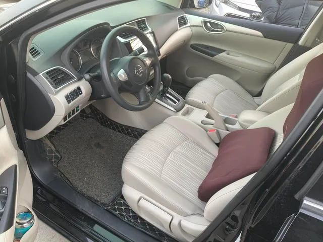 Used 2019 Nissan Sylphy SAU000125