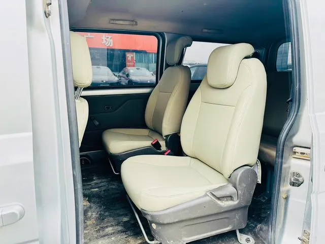 Used 2019 WuLing RongGuang V SAU000108