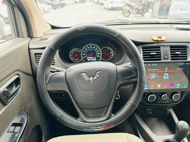 Used 2019 WuLing RongGuang V SAU000108