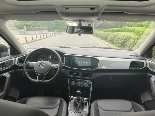 Used 2020 Volkswagen Tayron SAU000132