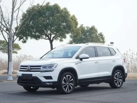 Used 2020 Volkswagen Tharu SAU000145