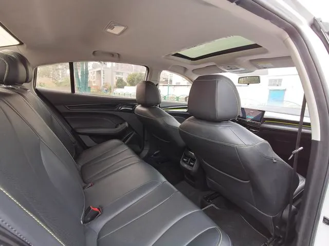 Used 2021 Roewe i5 SAU000095 (20) Used 2021 Roewe i5 SAU000095