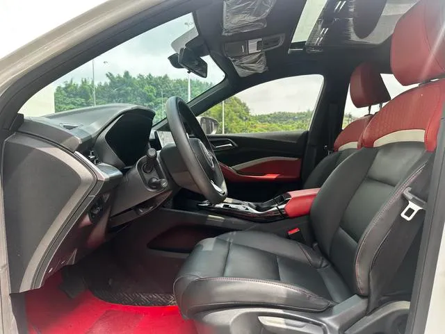 Used 2021 Roewe i5 SAU000096