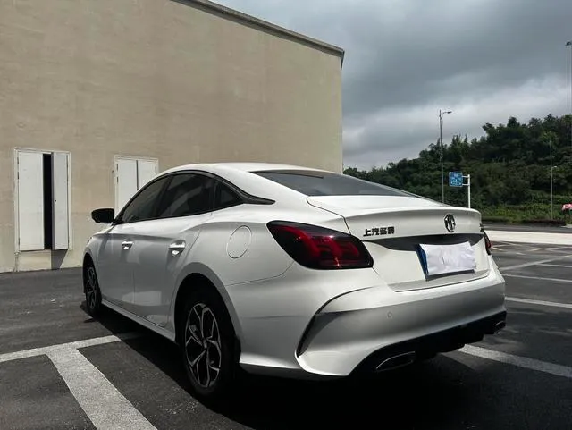 Used 2021 Roewe i5 SAU000096