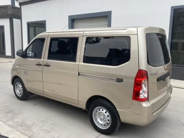 Used 2021 WuLing RongGuang SAU000107