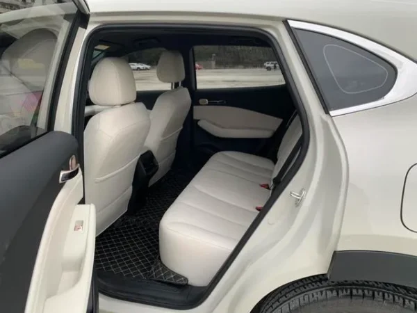 Used 2024 BaoJun Cloud Sea SAU000147