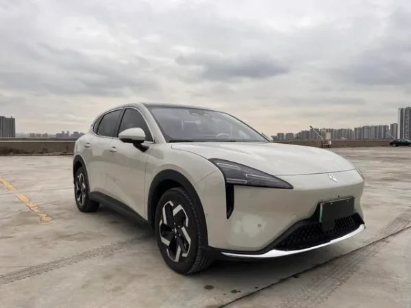 Used 2024 BaoJun Cloud Sea SAU000147