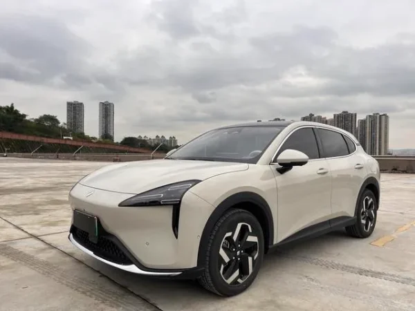 Used 2024 BaoJun Cloud Sea SAU000147