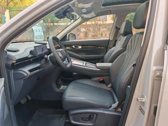 Used 2024 Geely Galaxy E5 SAU000117