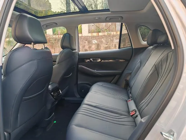 Used 2024 Geely Galaxy E5 SAU000117