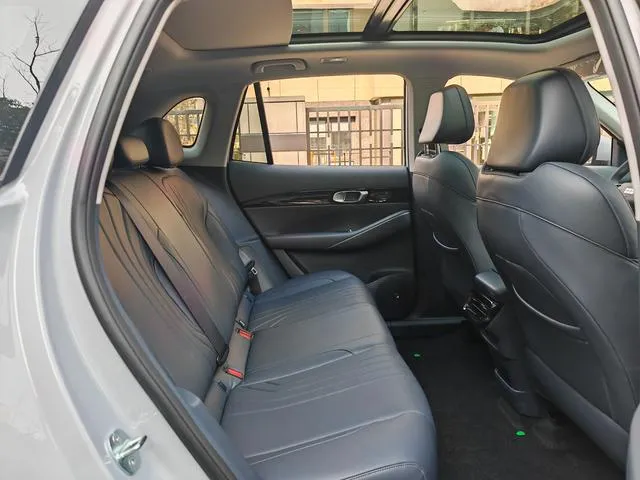 Used 2024 Geely Galaxy E5 SAU000117